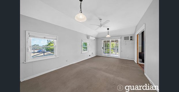 Spacious family home with generous shed and dedicated work from home office - Photo 1