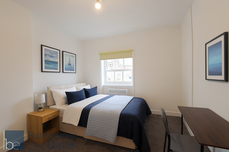 1 bedroom in a house share to rent - Photo 3