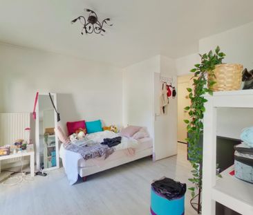 Location Appartement 1 pièce 27m² CHATELLERAULT 86100 - Photo 2