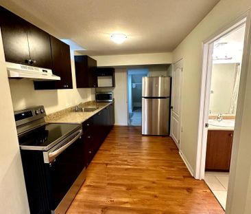 For Lease - 103 Baffin Crescent, Brampton, Ontario - Photo 2