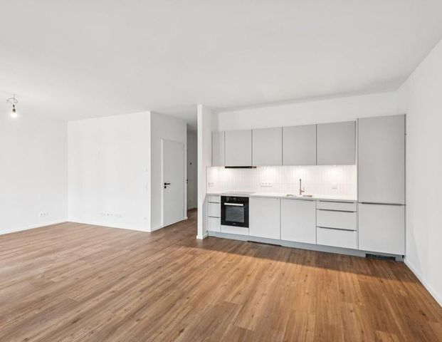 Großzügige 2-Zimmer-Wohnung mit Einbauküche im exklusiven Neubauquartier Deiker Höfe - Photo 1
