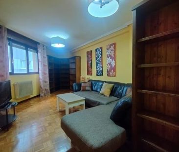 Alquiler de piso en Calle Álvaro de Albornoz, 1 - Photo 5