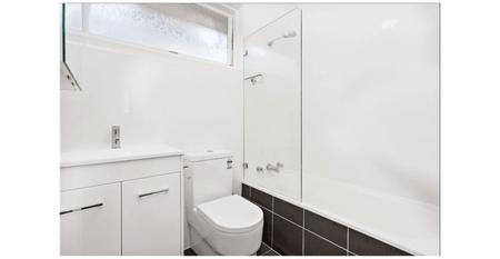 CHARMING TOP-FLOOR APARTMENT WITH BALCONY IN PRIME LOCATION - Photo 5