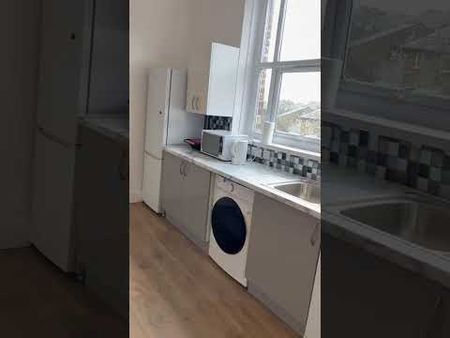 1 Bed Flat, Ravensbourne Road, SE6 - Photo 3