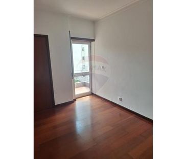 Apartamento T4 - Photo 2