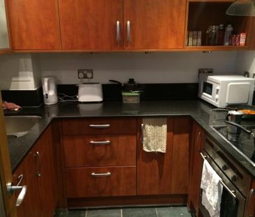 Room in a Shared Flat, St. Davids Square, E14 - Photo 2