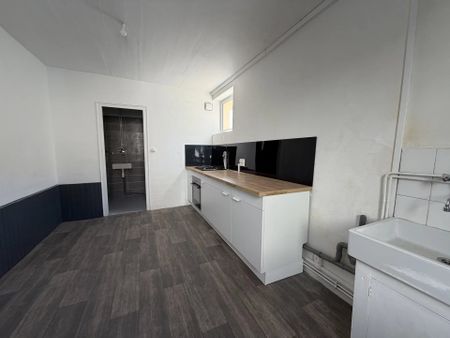 Location Maison 3 pièces 81m² VALENCE 26000 - Photo 4