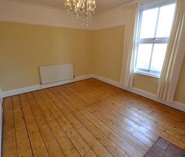 2 bedroom house to rent - Photo 2