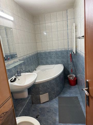 Vitan mall etaj 8 open space - Fotografie 5