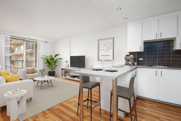 1825 Ste Rose Street, Montréal, QC - Photo 1