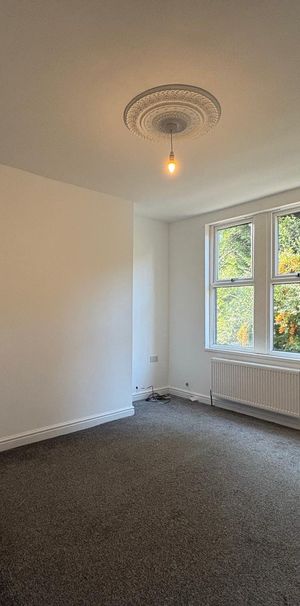 2 bedroom house to rent - Photo 1