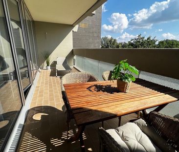 Möblierte 2-Zimmer-Wohnung mit Loggia & modernem Duschbad - Foto 1