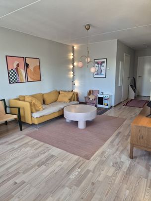 Västertorpsvägen, Hägersten - Photo 1