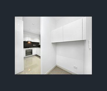 Modern new apartment walk to shops, school, & transport - Photo 2