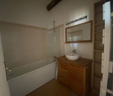 Location Appartement 3 pièces 73m² - Photo 5