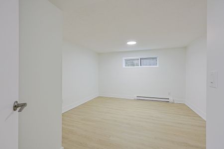 For Lease - 100 Liberty Street Unit# 15A, Clarington, Ontario - Photo 3