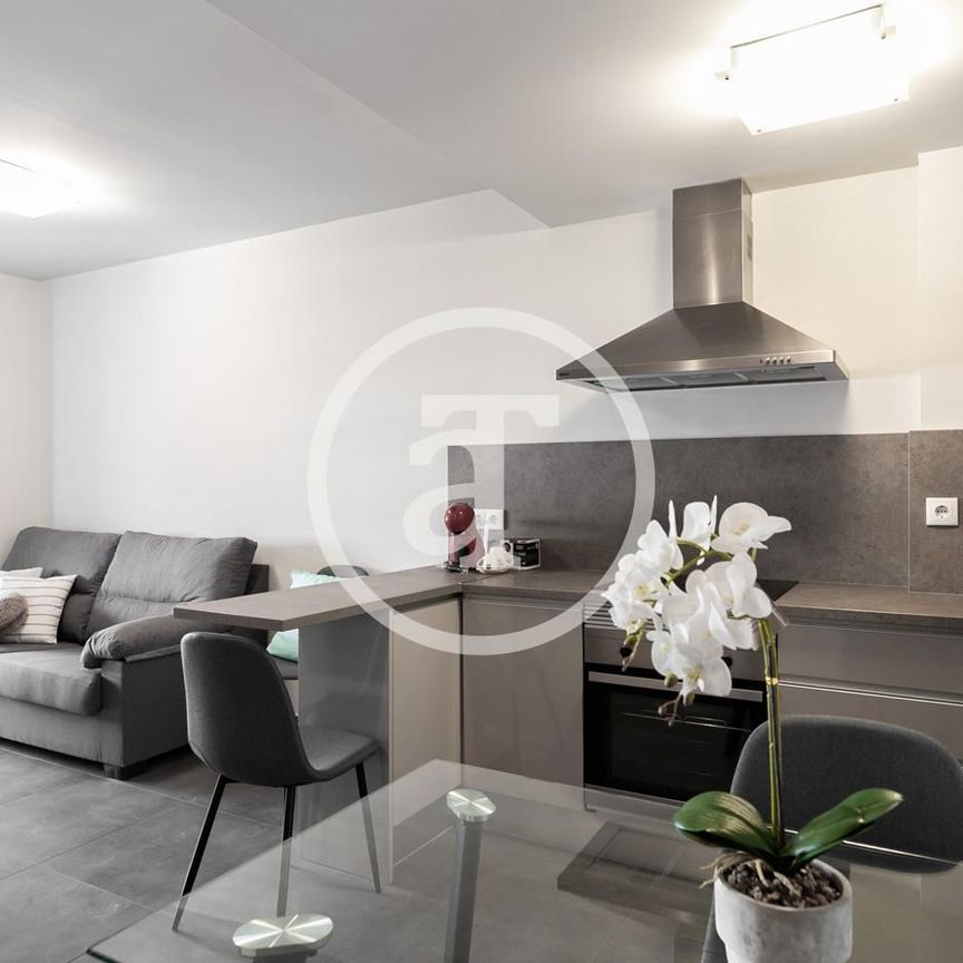 Piso de alquiler en Carrer de Mossèn Andreu, La Gavarra - Photo 1