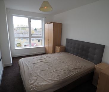 1 bedroom Apartment to let - Photo 6