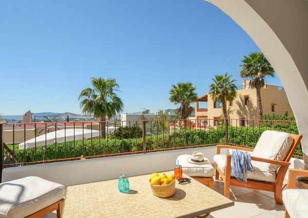 4 bedroom luxury Detached House for rent in Santa Eulària des Riu, Balearic Islands