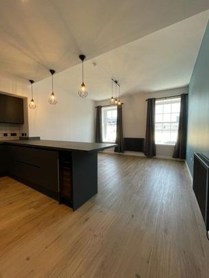 117 Candleriggs, Glasgow, G1 1NP - Photo 1