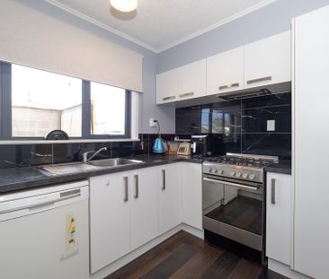 3 Bedroom 2 Car Garaging - Tinwald - Photo 6