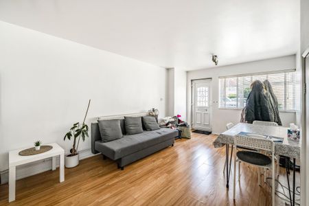 1 bedroom maisonette to rent - Photo 2