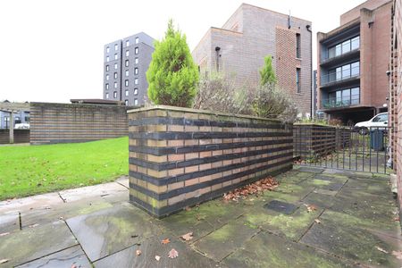 Canal Houses, Navigation St M4 - Photo 5