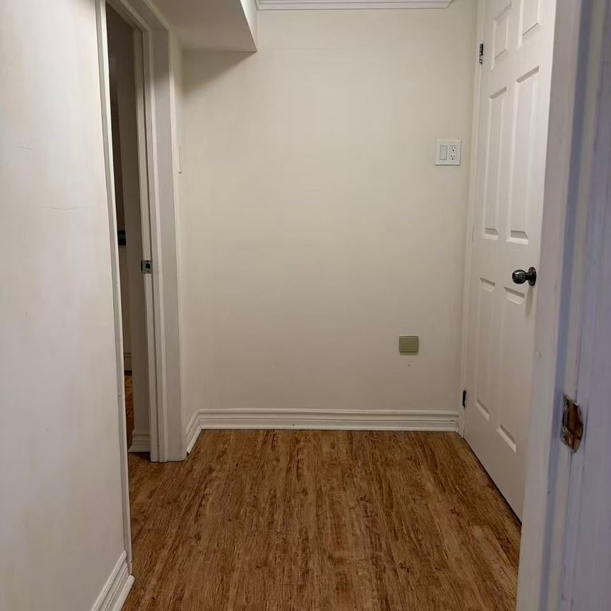 For Lease - 34 Clovercrest Road Unit# Basement (side door), Toronto, Ontario - Photo 1