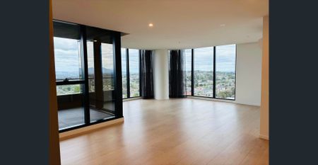 Luxurious 3 beds 2 baths apartment above the GLEN shopping mall - Photo 3