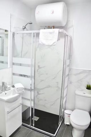 Calle de Vallehermoso, Madrid, Community of Madrid 28015 - Foto 3