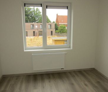 Mooie woning in rustige buurt met tuin en carport - Foto 4