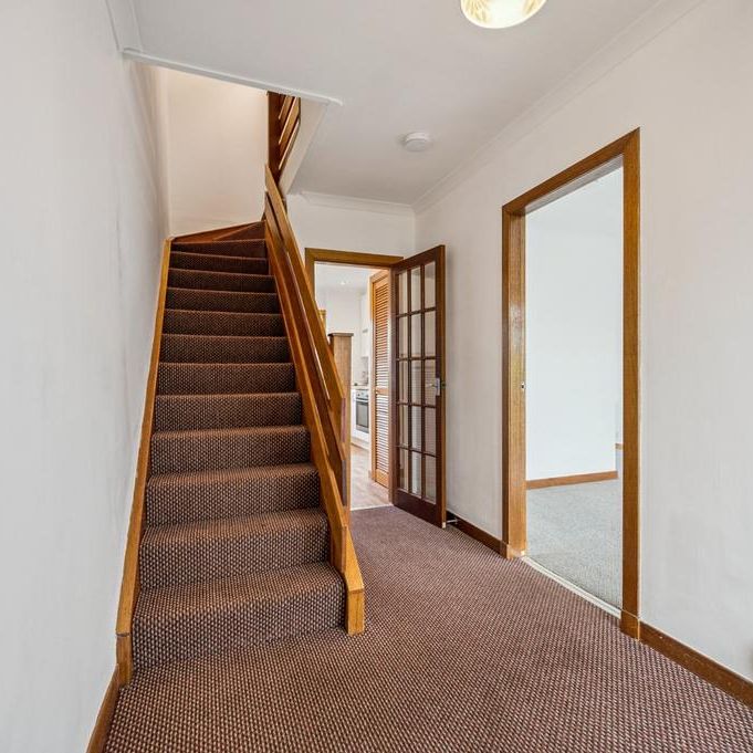 3 bedroom apartment to rent - Photo 1