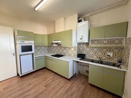 Location Appartement 2 pièces 41m² - Photo 3