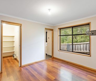 Spacious Family Home - Photo 4