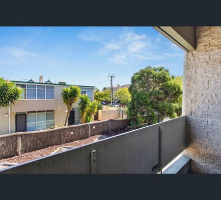 3/17 Wellington Square, North Adelaide, SA 5006 - Photo 4