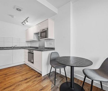 West Smithfield, London, EC1A 9HZ - Photo 1