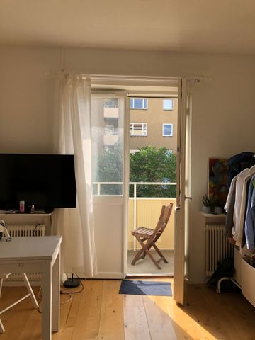 Ymsenvägen, Årsta - Photo 2