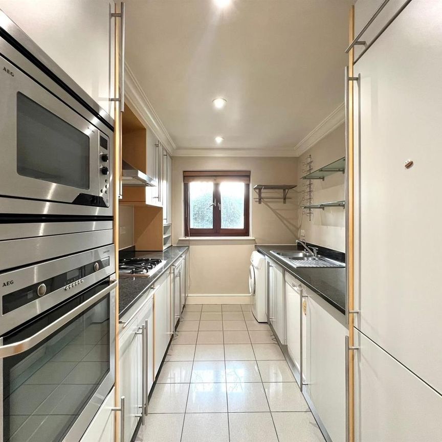 Thomas More Street, London - Photo 1