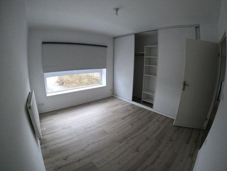 Location Appartement 3 pièces 92m² LILLE 59800 - Photo 4