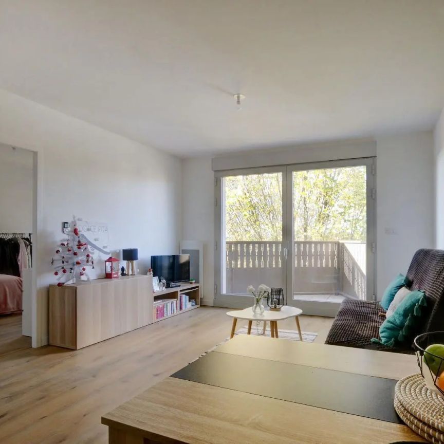 Appartement à louer 2 pièces 41.8m² - Photo 1