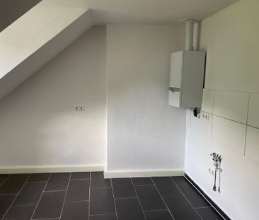 Zentral, charmant & bezugsbereit – Dachgeschosswohnung in Hagen - Foto 1