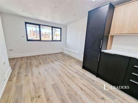 Flat, Brighton Square, Brighton, East Sussex, BN1 - Photo 4