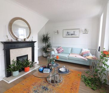 3 bedroom end of terrace house to rent - Photo 4