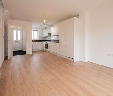 Bridges Close, Ferriby Fields, Grimsby - Photo 1