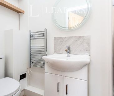 2 bedroom flat to rent - Photo 6