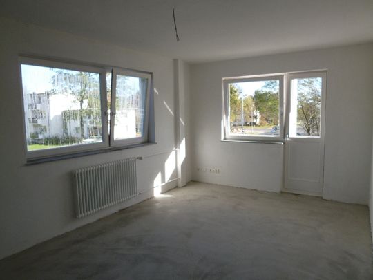 Elegantes Wohnen: Modernisierte 3-Zimmer-Wohnung mit Essdiele und sonniger Loggia - Photo 1