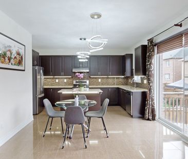 For Lease - 17 Blazing Star Street, East Gwillimbury, Ontario - Photo 6