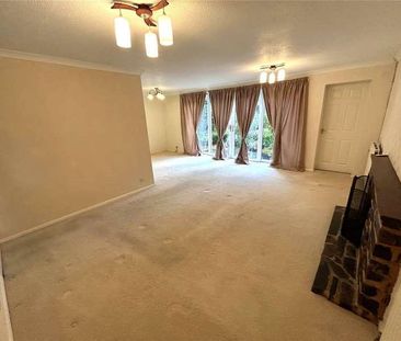 Rippon Close, Tiverton, Devon, EX16 - Photo 2