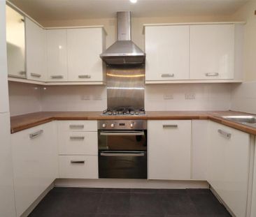 2 bedroom apartment to rent - Photo 6