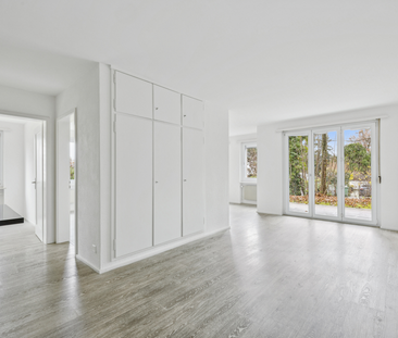 Moderne 3.5 Zimmer-Wohnung in Seenähe - Photo 2